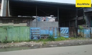 Dijual Rumah SHM di JL Nambangan, Kedung Cowek Surabaya