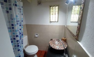 VENTA CASA QUINTA, CABAÑA, PISCINA, PARQUE, PARRILLA, COCHERA, LA REJA MORENO