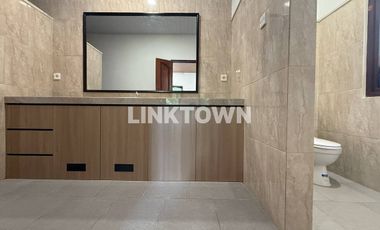 Villa for sale in Melasti Full renovation end of 2025