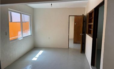 CASA EN VENTA A BORDO DE CARRETERA EN EL POLVORN