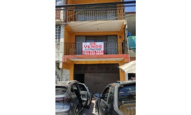 CASA EN VENTA A BORDO DE CARRETERA EN EL POLVORN