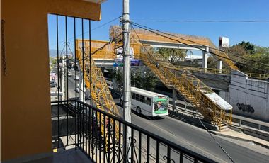 CASA EN VENTA A BORDO DE CARRETERA EN EL POLVORN