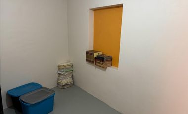 CASA EN VENTA A BORDO DE CARRETERA EN EL POLVORN