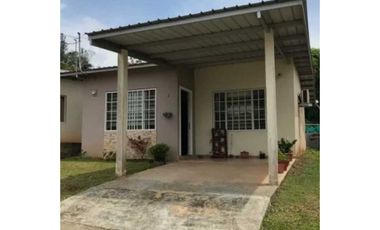 ALQUILO CASA AMOBLADA EN COLINAS DE EVA ARRAIJAN