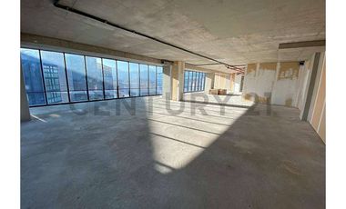 Arriendo Oficina de 263 m2 en Avda. La Dehesa