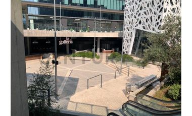 Arriendo Oficina de 263 m2 en Avda. La Dehesa