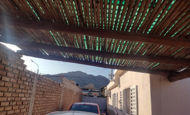 Casa en venta B° 142 viviendas