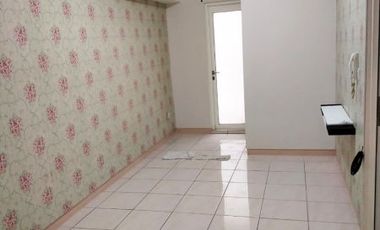Disewa Apartemen Springlake 2BR Kosongan Murah Lantai Rendah