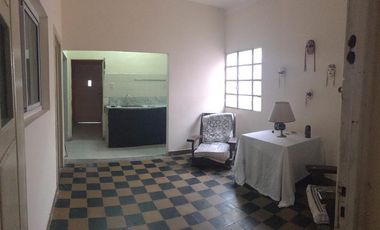 Casa en venta en Quilmes Centro