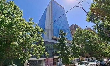 Venta Oficina en Providencia. Metro P. de Valdivia