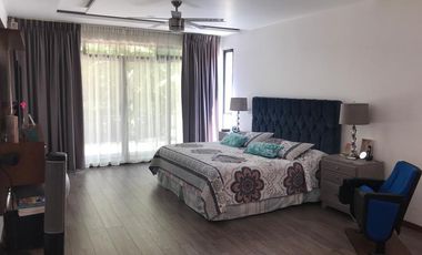 HERMOSA  RESIDENCIA EN FRACCIONAMIENTO PRIVADO