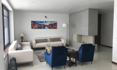 HERMOSA  RESIDENCIA EN FRACCIONAMIENTO PRIVADO