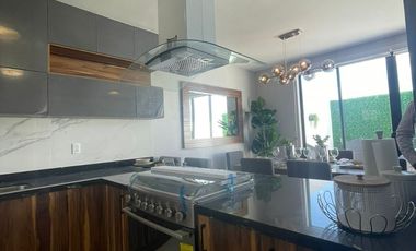 CASA EN VENTA ZIBATÁ