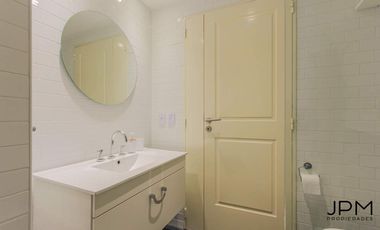 Muy luminoso Alquiler Temporario Gran Monoambiente C/balcón y Lavarropas