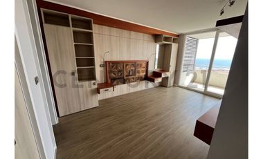 Se vende hermoso departamento vista al Mar sector sur