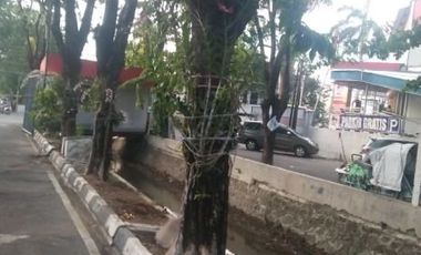 Di jual ruko /rukan 4 lantai, jalan raya satelit barat, surabaya