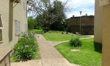 VENDO O PERMUTO AMPLIO DEPARTAMENTO