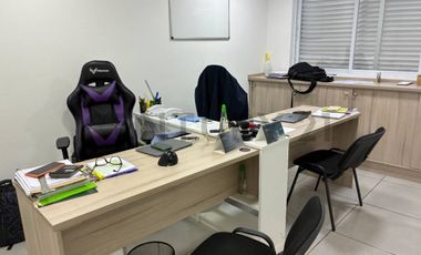 Se Arrienda edificio nuevo para oficinas y bodegas sector centro