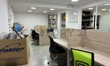 Se Arrienda edificio nuevo para oficinas y bodegas sector centro