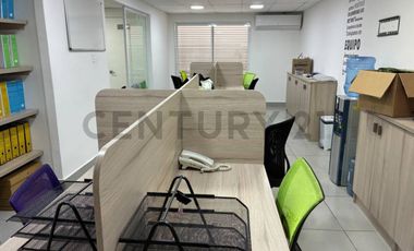 Se Arrienda edificio nuevo para oficinas y bodegas sector centro