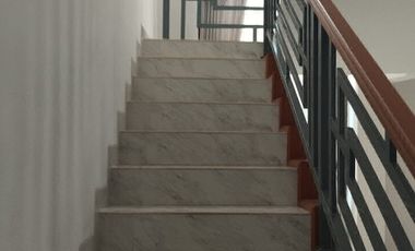 Rumah Hunian Atau Untuk Kantor Asri, Nyaman Di Kemang Timur