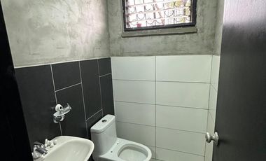 oficina en arriendo en cañaveral. Cod A114969
