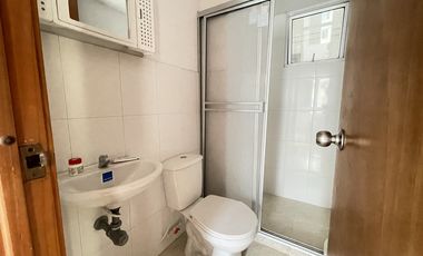 apartamento en arriendo en prados del este. Cod A5742