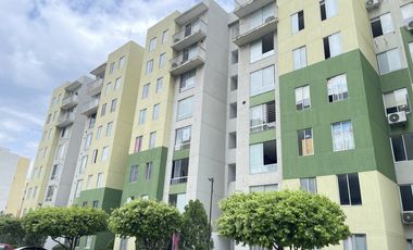 apartamento en arriendo en prados del este. Cod A5742