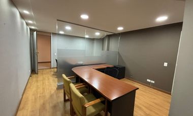 oficina en arriendo en chico alto. Cod A52015