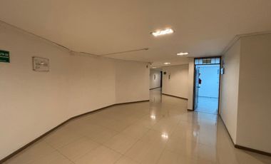 oficina en arriendo en chico alto. Cod A52015