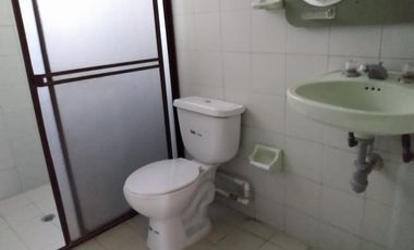 casa-local en arriendo/venta en los cocos. Cod V13447