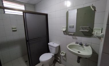 casa-local en arriendo/venta en los cocos. Cod V13447