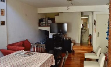 NUEVO PRECIO - Departamento en Venta en Parque Centenario, 2 ambientes en dúplex con baño y toilette, 65 m2 + balcón, - Río de Janeiro 700