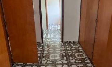 ALQUILER - CASA EN PRIMER PISO AL FRENTE | 2 DORMITORIOS | TERRAZA Y BALCON