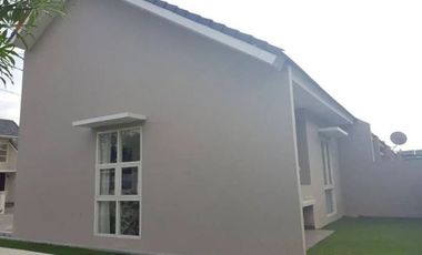 BAGUS Cakep Rumah Pojok Golden Berry