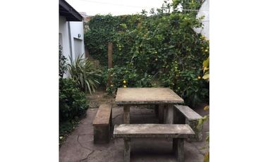 VENDO CHALET (4) Ambientes- PARQUE LURO