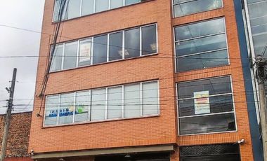 oficina en arriendo en la merced norte. Cod A1712923