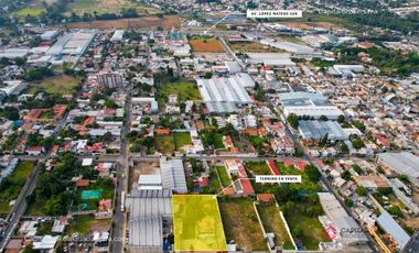 Casa en venta en el Campanario a precio de terreno.