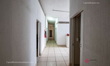 Casa en venta en el Campanario a precio de terreno.