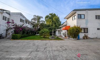 Casa en venta en el Campanario a precio de terreno.