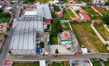 Casa en venta en el Campanario a precio de terreno.