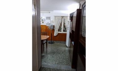 CASA 3 AMB. C/ DEPENDENCIA, PATIO Y COCHERA DOBLE