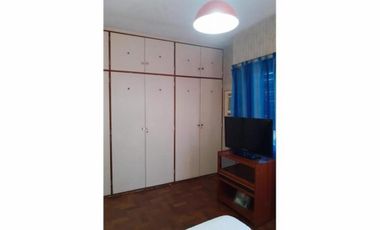 CASA 3 AMB. C/ DEPENDENCIA, PATIO Y COCHERA DOBLE
