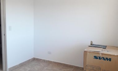 Depto 2 Amb En Venta En Pozo En Ramos Mejía - Avellaneda  AMPLISIMOS DEPARTAMENTOS DE 2 AMBIENTES EN SEGUNDO PISO, A ESTRENAR