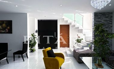 CASA EN VENTA COTO SENDAS VALLE IMPERIAL