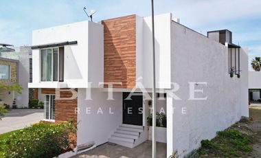 CASA EN VENTA COTO SENDAS VALLE IMPERIAL