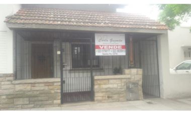 chalet 3 amb en lote propio Barrio San Juan