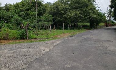 Se vende Lote Comercial en la prestigiosa zona de Coronado