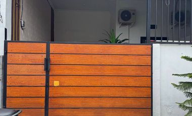 Rumah 10 menit ke Plaza Taman Harapan Baru Hadap Timur Siap KPR J-39941