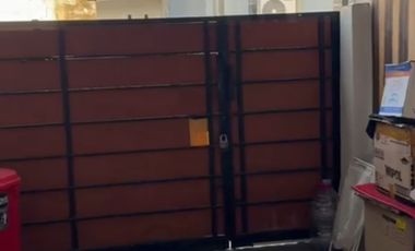 Rumah 10 menit ke Plaza Taman Harapan Baru Hadap Timur Siap KPR J-39941